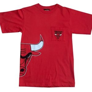 Vintage Sports Fan Chicago Bulls Double Sided Pocket T Shirt (Size M) NWT